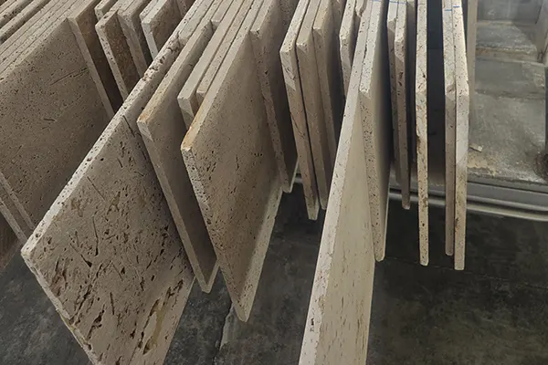 تصویر مربوط به خرید سنگ تراورتن